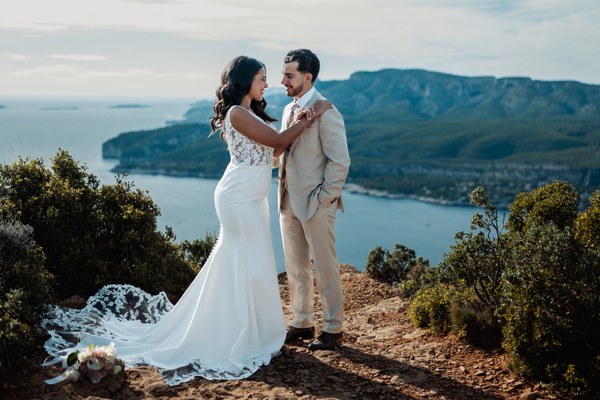 Photographe mariage Marseille - couple calanques Provence